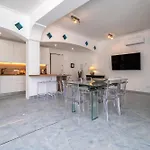 Apartamento Luxury House Center With Private Garden