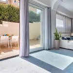 Luxury House Center With Private Garden Apartamento