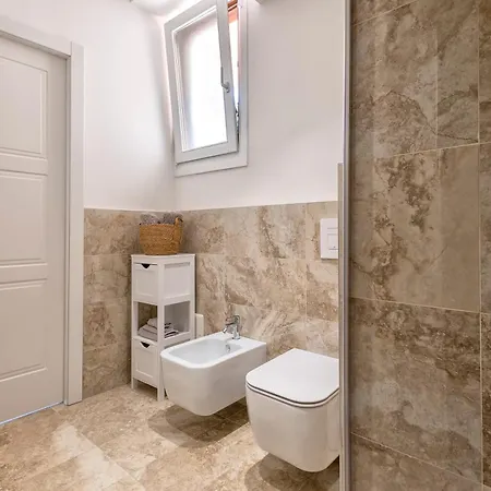 Luxury House Center With Private Garden * Olbia