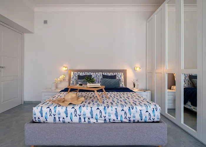 Luxury House Center With Private Garden * 奧爾比亞